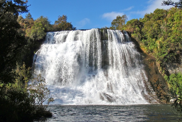 Papakorito Waterfalls