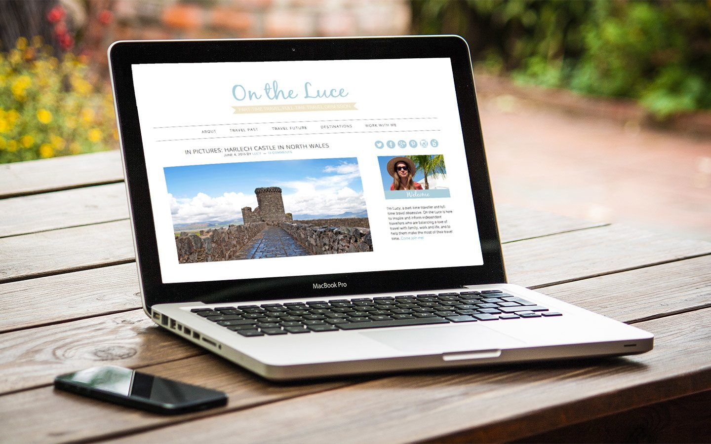 Old design for On the Luce travel blog