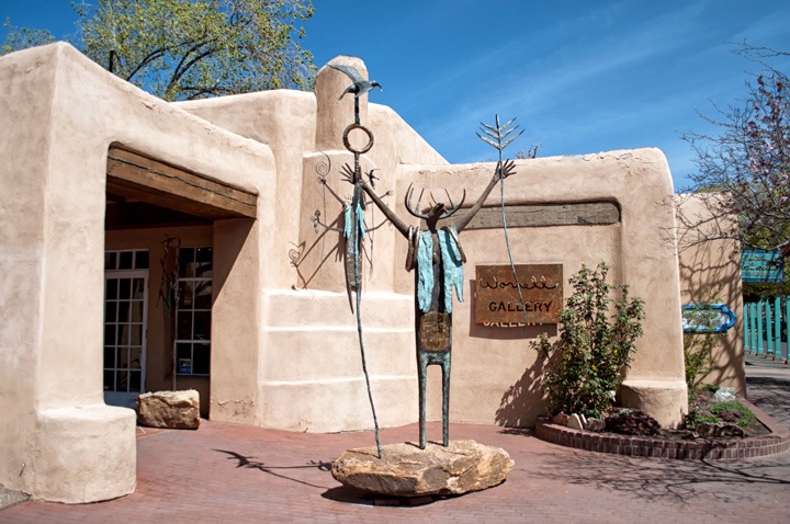 Art gallery in Santa Fe, New Mexico, USA