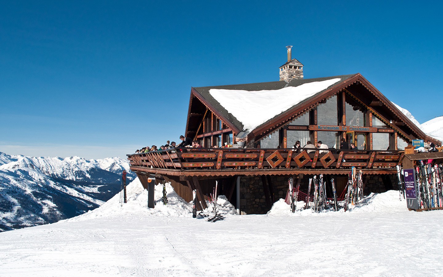 Restaurant on the piste