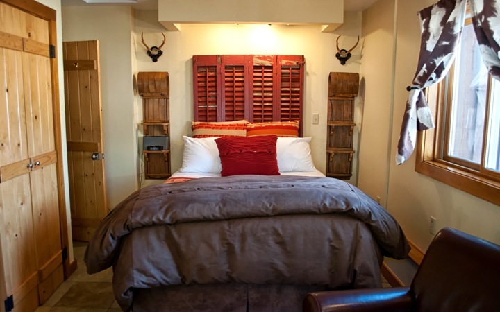 Bedroom at O Bar O Cabins near Durango, Colorado