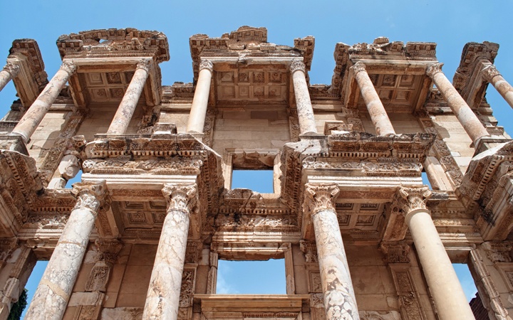 Amongst The Ruins At Ephesus In Pictures On The Luce Travel Blog