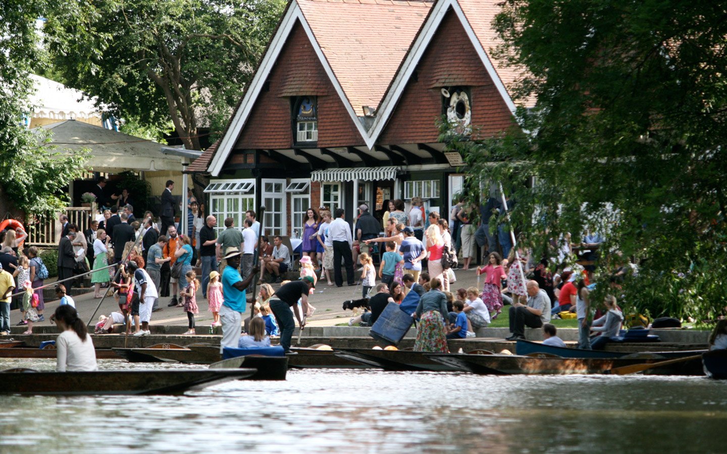 Cherwell Boathouse punts in Oxford