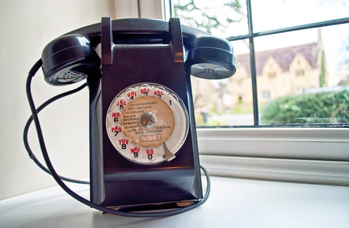 Vintage phone at Campion Cottage