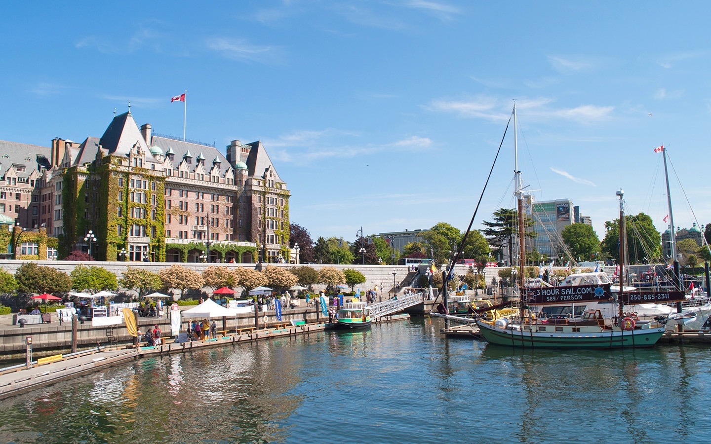 tours of victoria canada