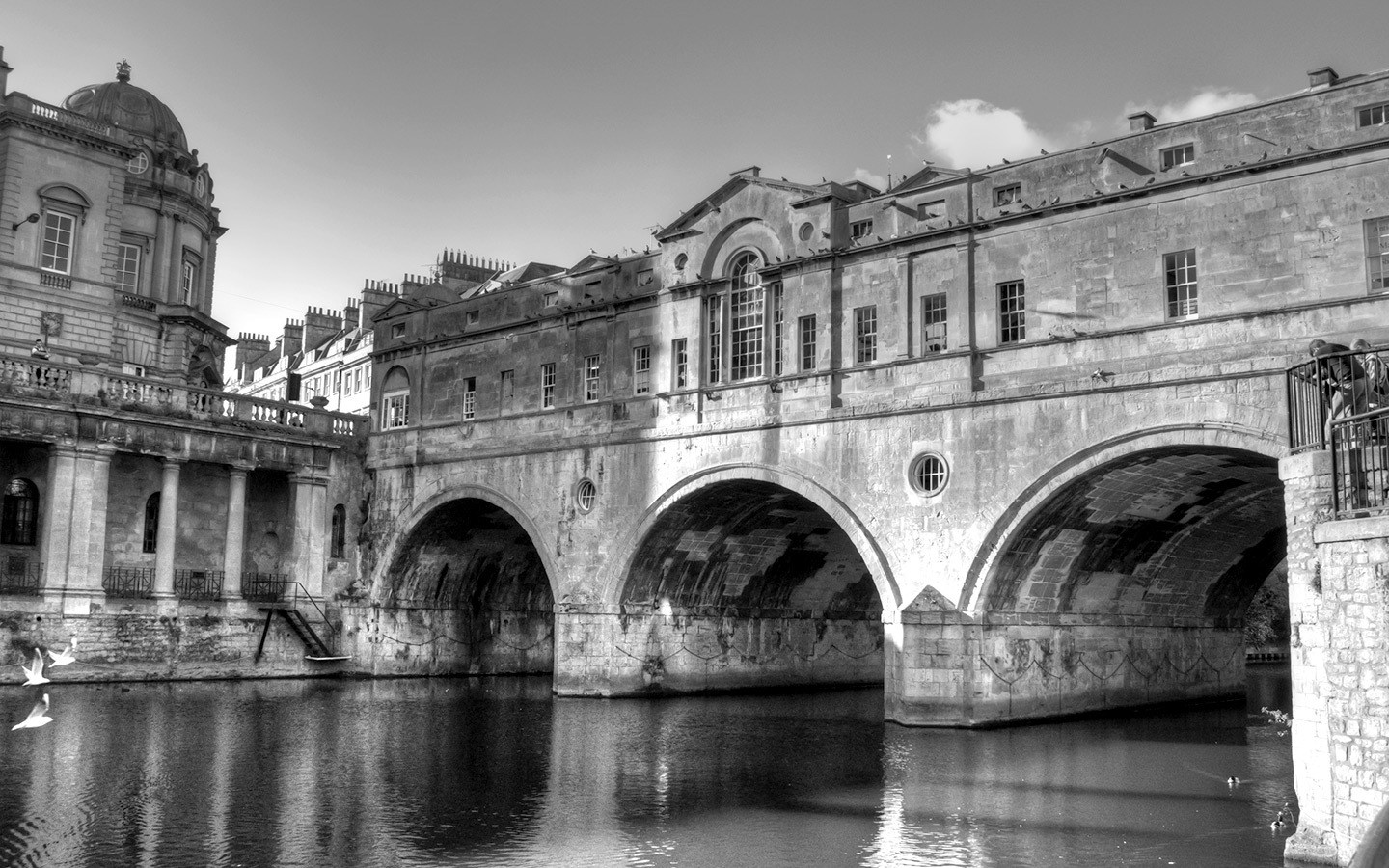 Pulteney Bridge in Bath, England