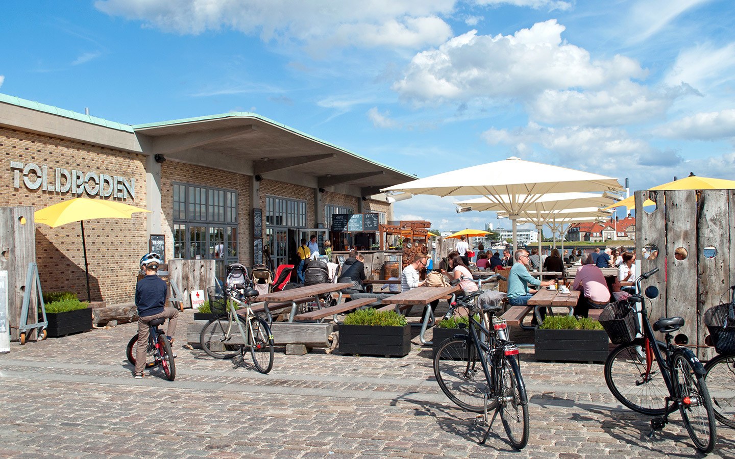 Toldboden waterfront bar in Copenhagen