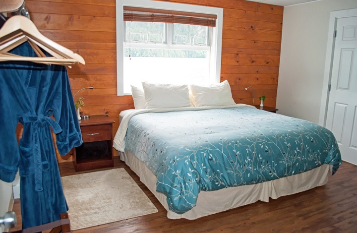 Bedroom at Great Bear Lodge