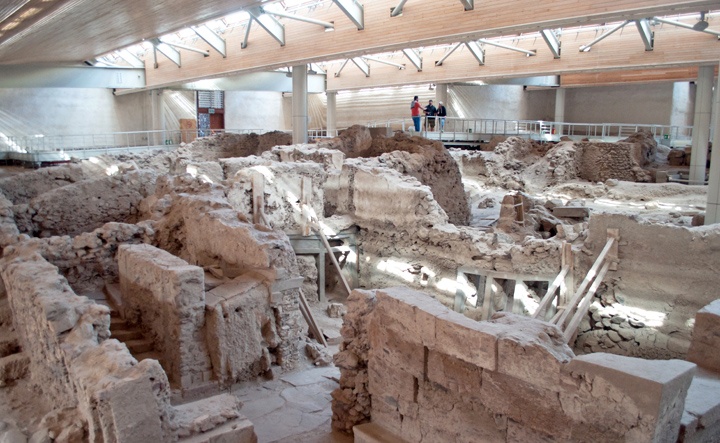Akrotiri ruins