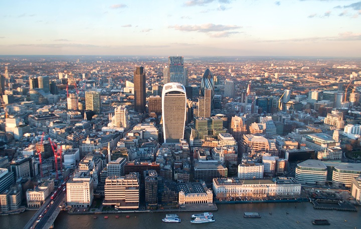 Sunset views from the Shard, London // In pictures – On the Luce travel ...