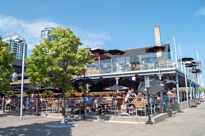 Amsterdam Brewhouse, Toronto waterfront