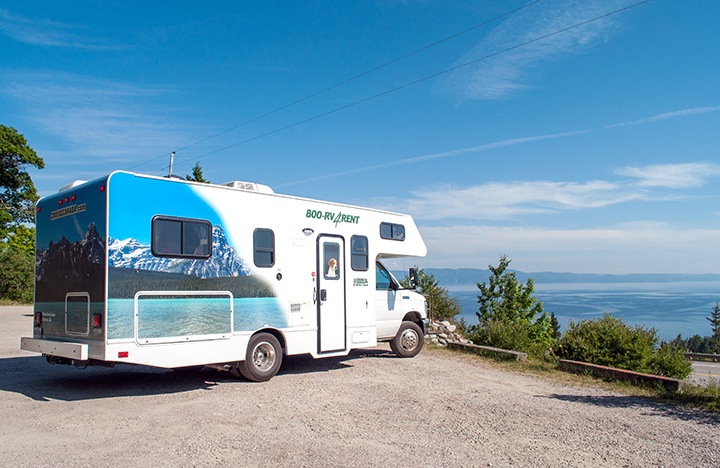 rv travel to canada