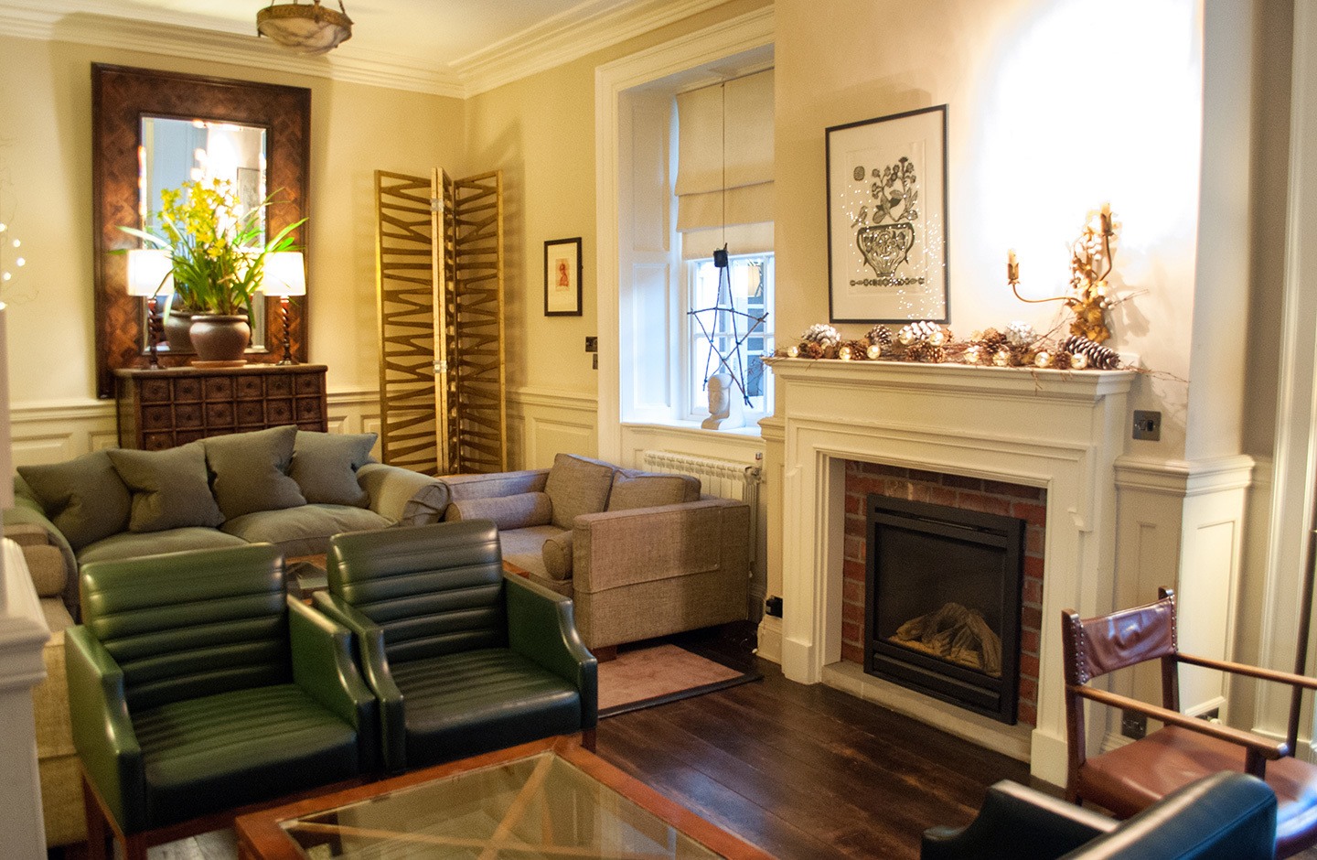The Angel Hotel lounge