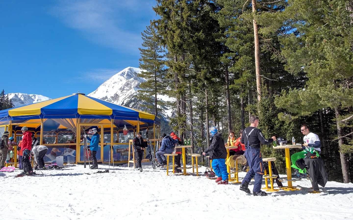 Apres ski in Bansko, Bulgaria