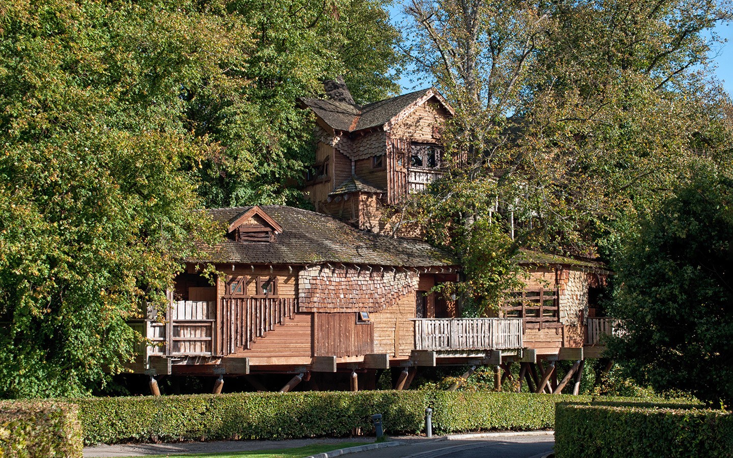 The treehouse restaurant at Alnwick Castle and Garden