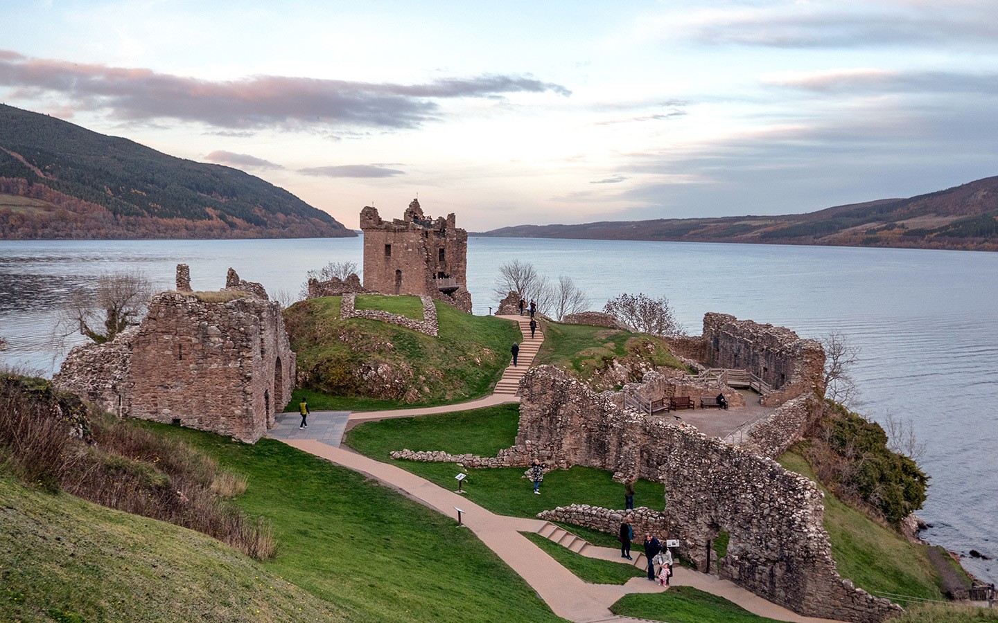 SCENIC SCOTLAND BY TRAIN ITINERARY | Taxis Inverness