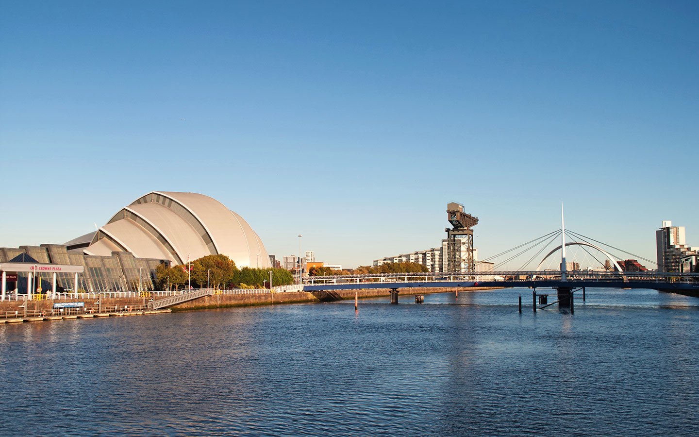 Along the Clyde in Glasgow